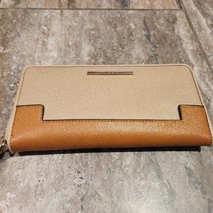 NEW (with tags) CHARLES & KEITH Wallet with zipper